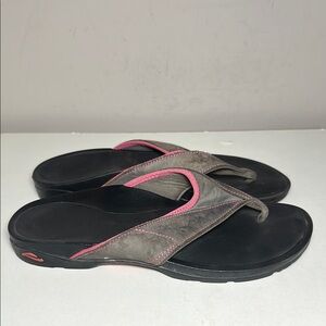 Abro Women's Pink and Black Flip Flops